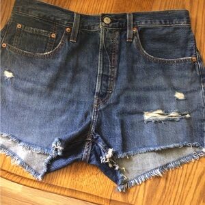 Levi’s 501 Distressed Button Fly Shorts 31